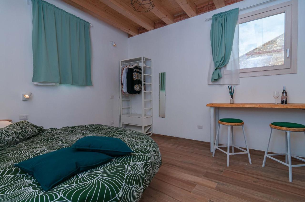 L'Alba Di Ortigia A Due Passi Dal Mare Apartment Сиракуза Екстериор снимка