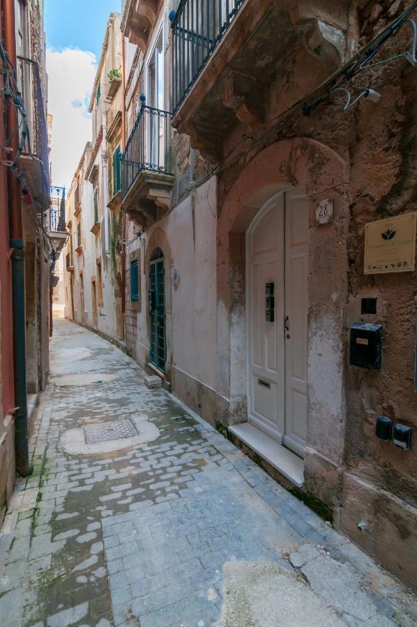 L'Alba Di Ortigia A Due Passi Dal Mare Apartment Сиракуза Екстериор снимка