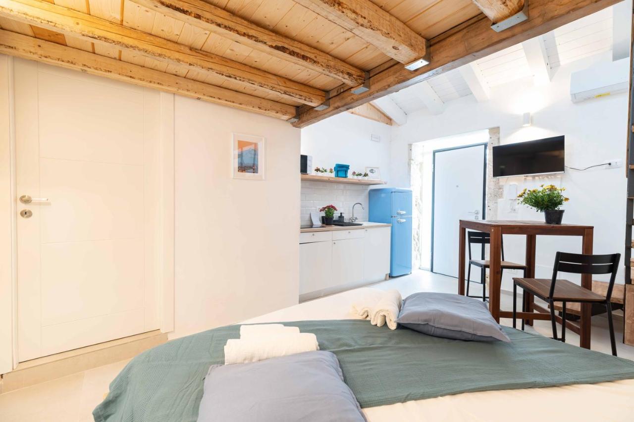 L'Alba Di Ortigia A Due Passi Dal Mare Apartment Сиракуза Екстериор снимка